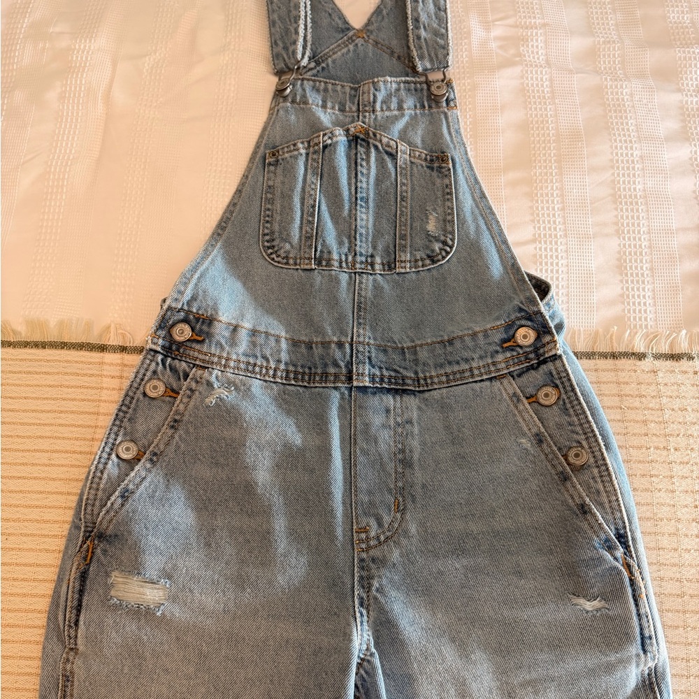Old Navy Women's Blue Denim Overall Shorts
